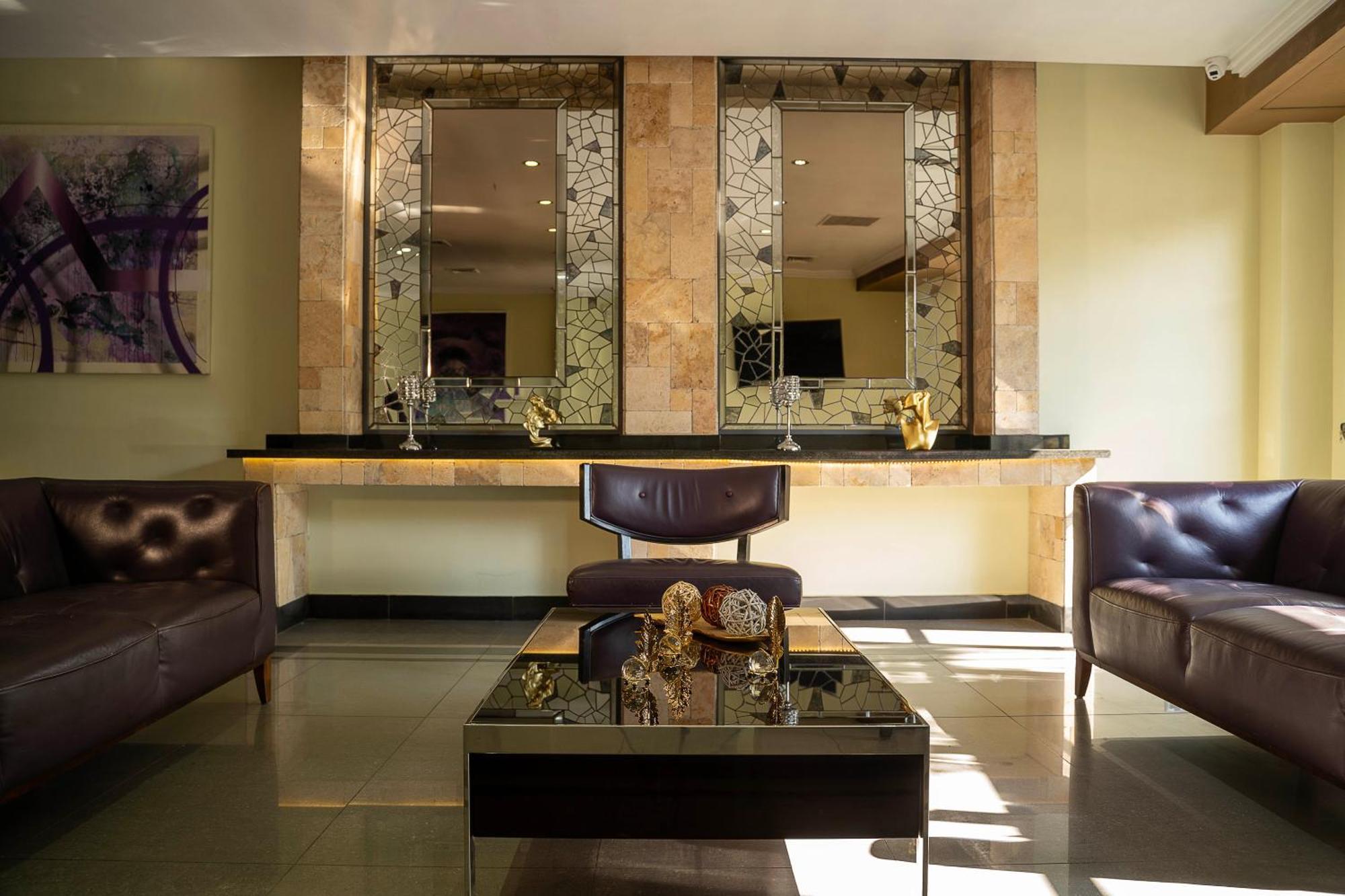 Infinity Park Hotel Santiago del Cile Esterno foto